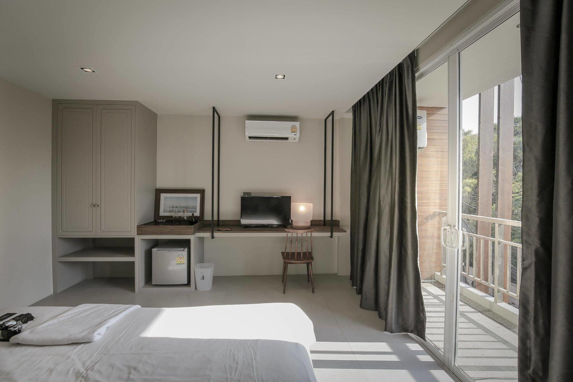 Sugar Ohana Poshtel Пхукет Екстер'єр фото